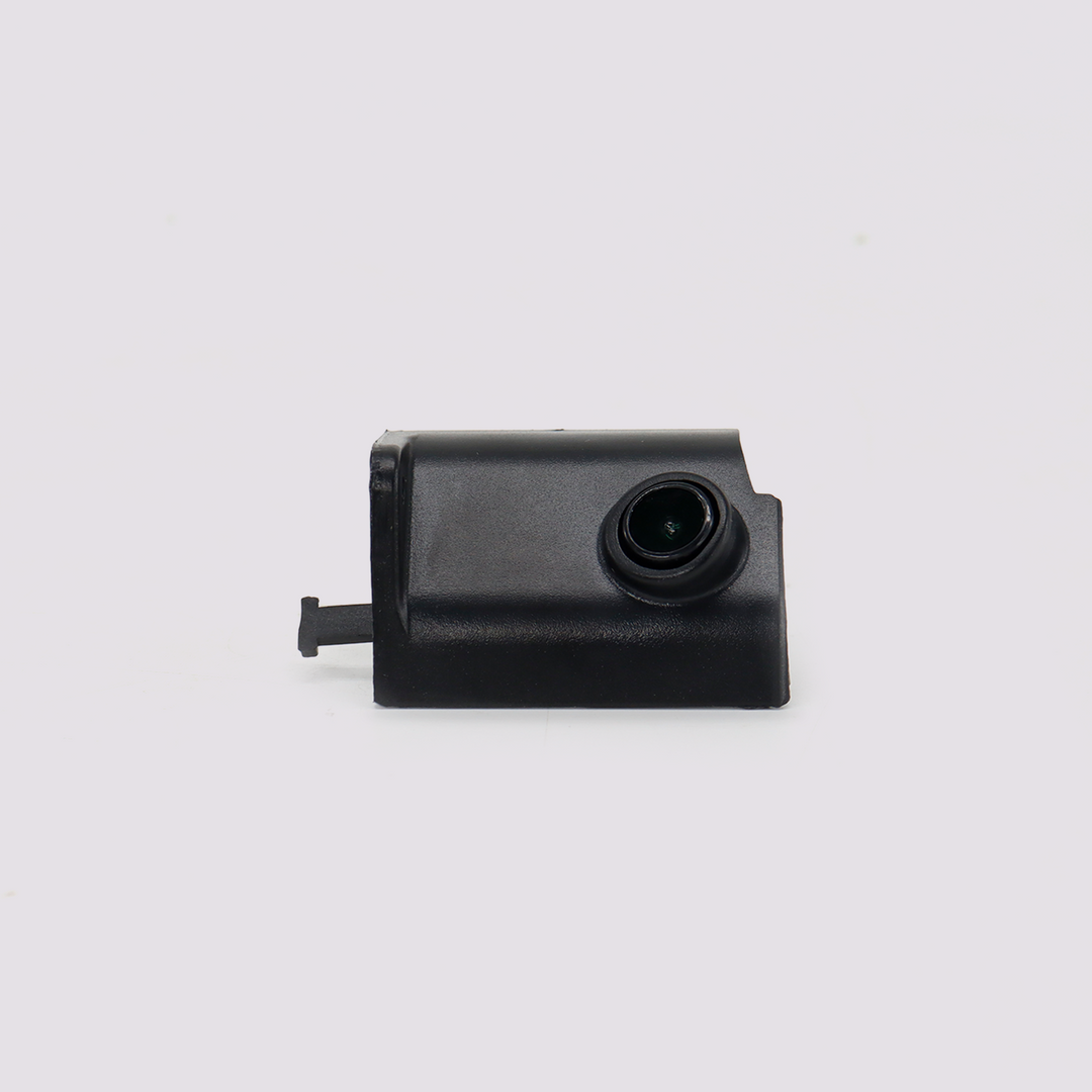 白い背景にレンズが付いた黒いQ2カメラモジュール。